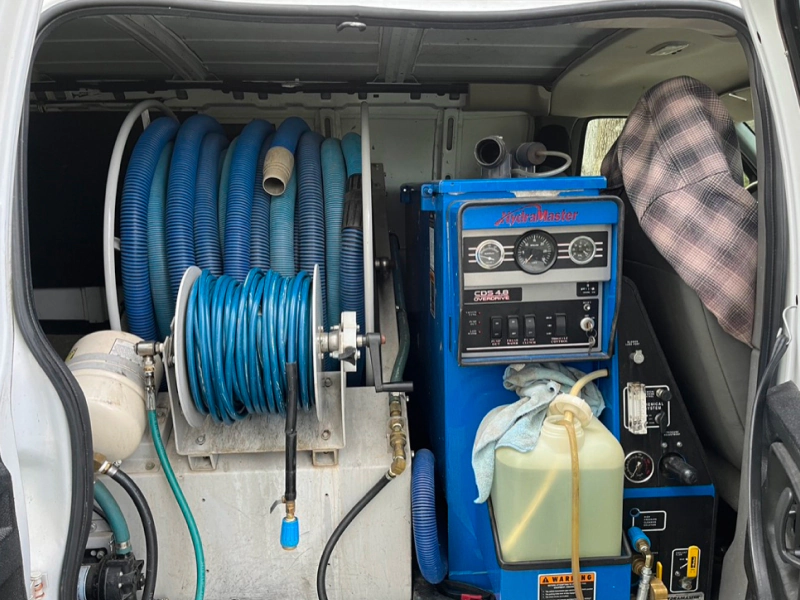 carpet cleaning equipment